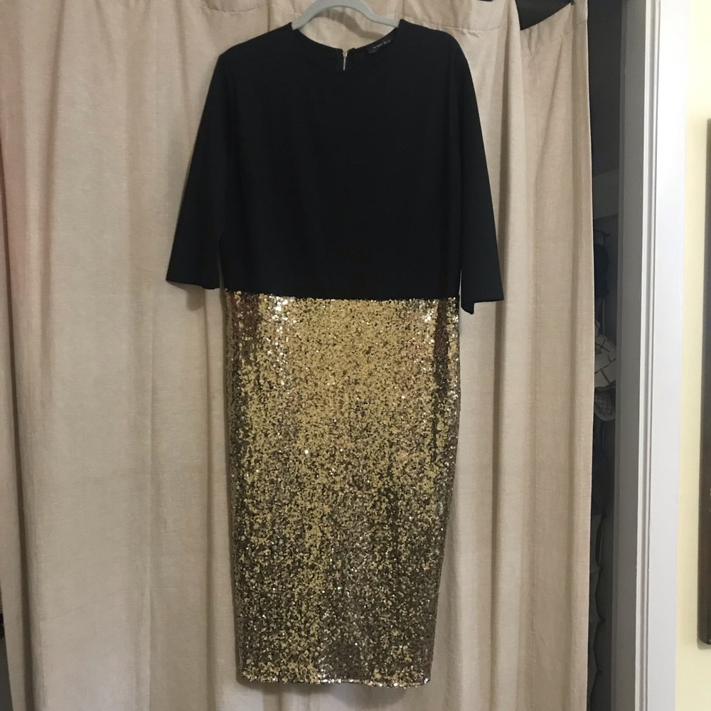 Super cute 1/2 sequined body con from ASOS- NWOT